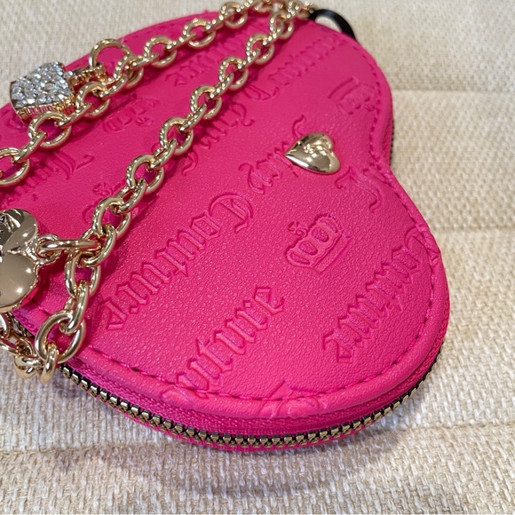 NEW Juicy Couture Hot Pink Flash Not Your Babe Heart Zip Around with Gold Chain - Picture 3 of 7